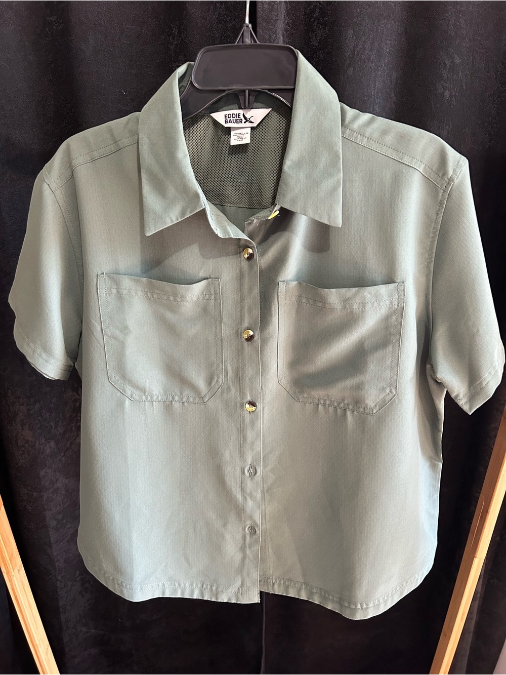 Eddie Bauer Short-Sleeve Button-Front Shirt in Sage